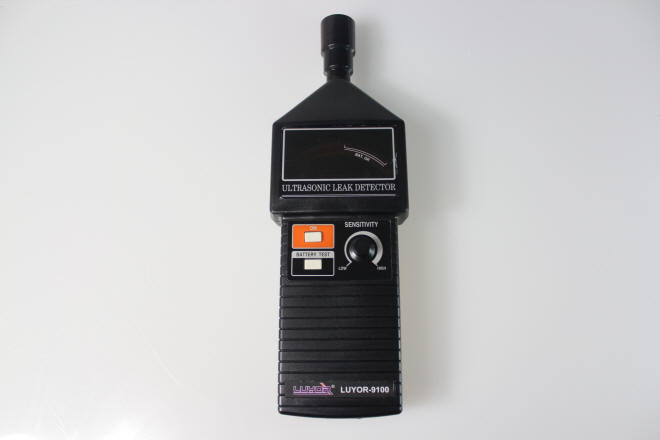 LUYOR-9100超声波泄露检漏仪